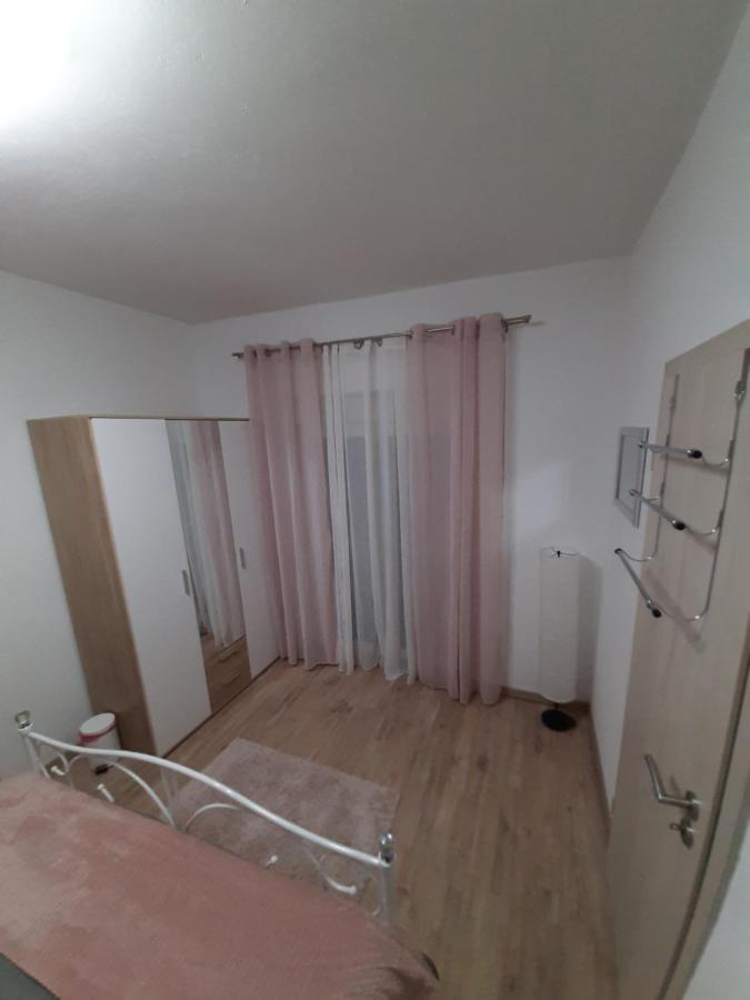 Ferienhaus Karlo Pridraga Eksteriør bilde